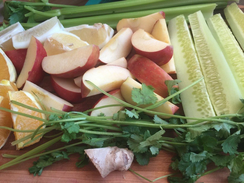 juicing veggies