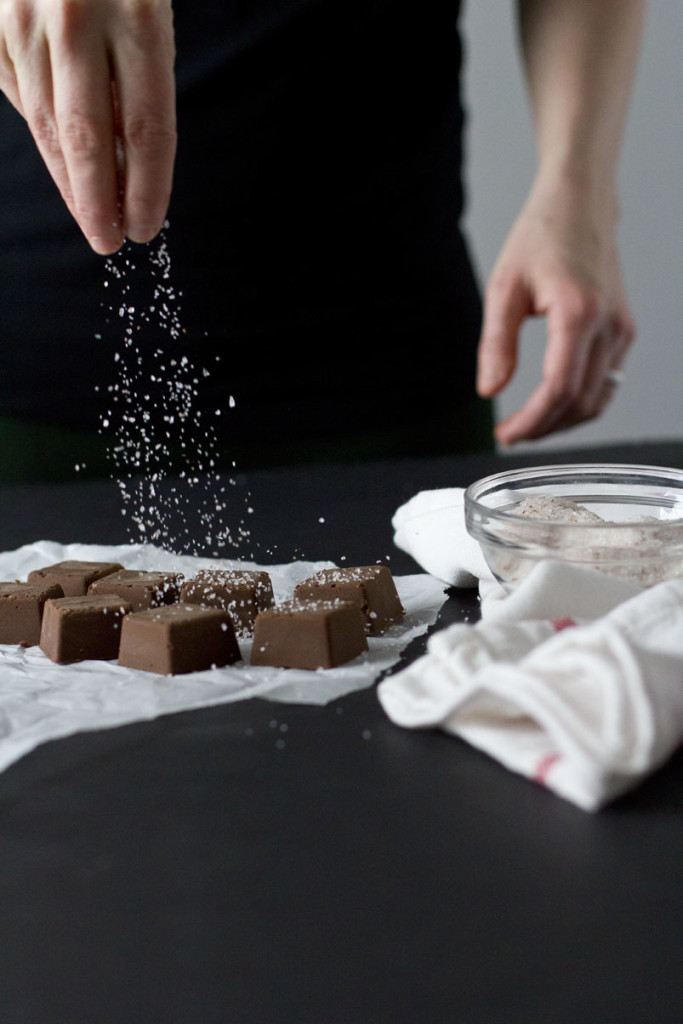 paleo fudge cups simple life by kels
